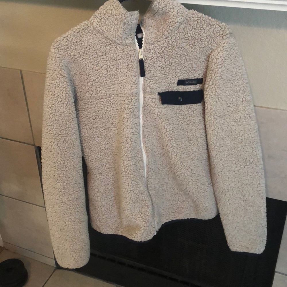 Fuzzy cozy Columbia jacket!
